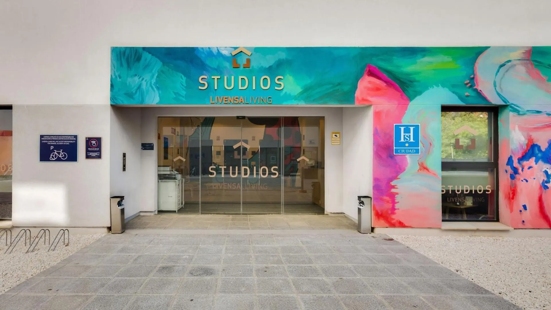 Livensa Living Studios Malaga Feria İspanya